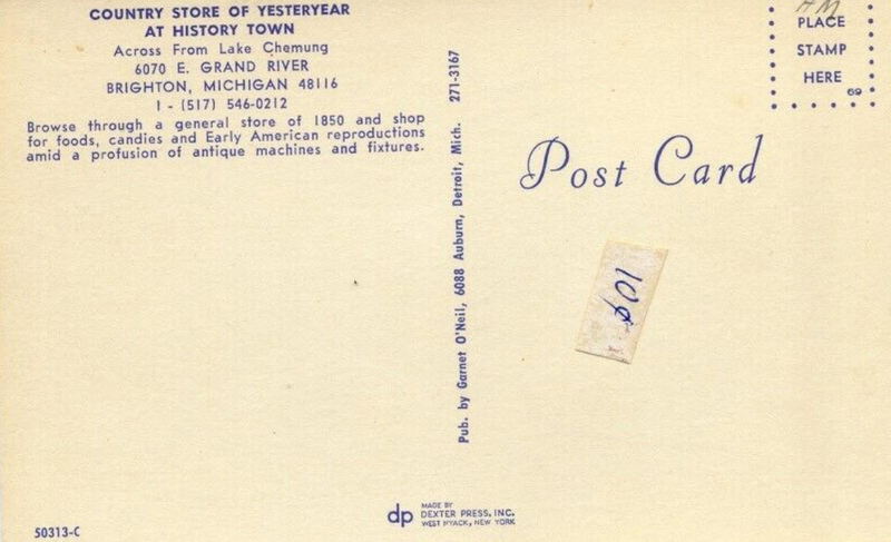 Country Store of Yesteryear (History Town) - Old Postcard (newer photo)